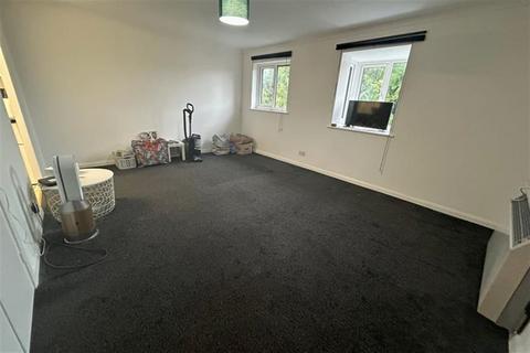 Studio to rent, Southampton