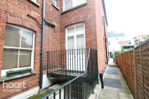 1 bedroom flat to rent, Dene Road, Guildford