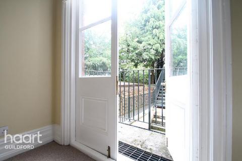 1 bedroom flat to rent, Dene Road, Guildford