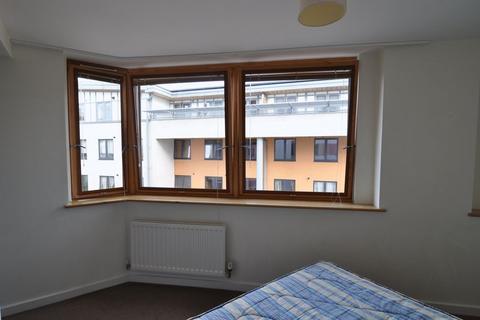 2 bedroom apartment to rent, Balmoral House, Canons Way, Bristol, BS1