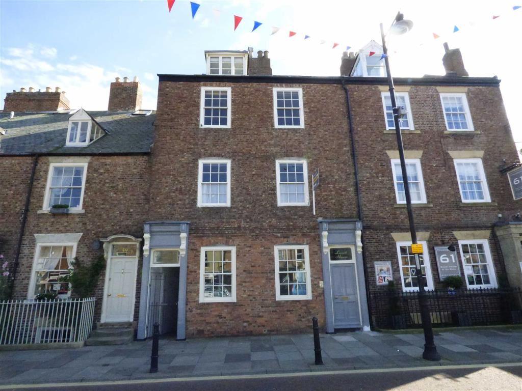 Front Street, Tynemouth 2 bed flat £695 pcm (£160 pw)