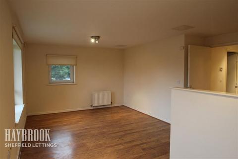 2 bedroom apartment to rent, Beeches Bank, Sheffield
