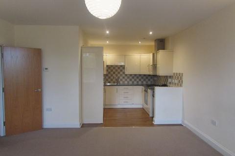 3 bedroom apartment to rent - North Cray Road, Bexley