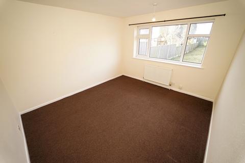 2 bedroom bungalow to rent, Carlton Crescent East Leake  Leicestershire