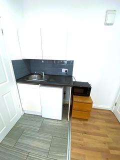 undefined, WINDSOR RD IG1