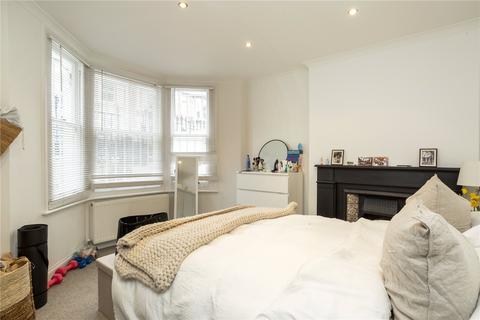 2 bedroom flat to rent, Mirabel Road, Fulham, London