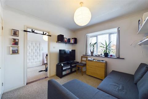 1 bedroom maisonette to rent, Alderfield Close, Theale, Reading, Berkshire, RG7