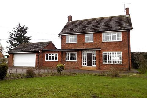3 bedroom detached house to rent, Sixteen Foot Bank, Stonea