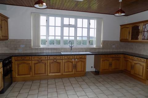 3 bedroom detached house to rent, Sixteen Foot Bank, Stonea
