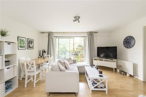 2 bedroom apartment to rent, Battersea Bridge Road, London, SW11
