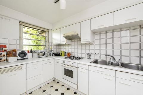 2 bedroom apartment to rent, Battersea Bridge Road, London, SW11