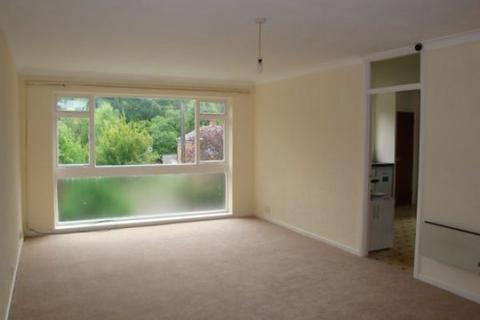 2 bedroom apartment to rent, Purley