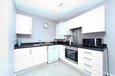 1 bedroom apartment to rent, Varcoe Gardens, Hayes