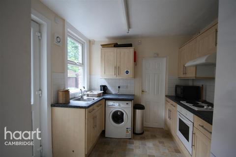 4 bedroom terraced house to rent, Ross Street, CAMBRIDGE