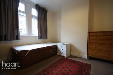 4 bedroom terraced house to rent, Ross Street, CAMBRIDGE