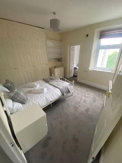 3 bedroom house share to rent, North Road, Ashton, BS3