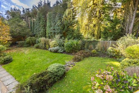 Carlessi Cottage Fireball Hill, Ascot, SL5 9PJ