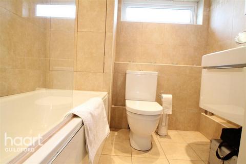 1 bedroom flat to rent, Hampstead Road, Dorking