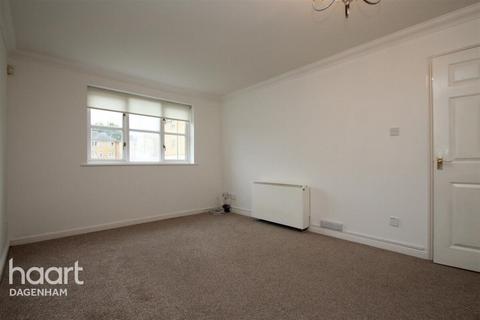 2 bedroom apartment to rent, Causton Square, DAGENHAM