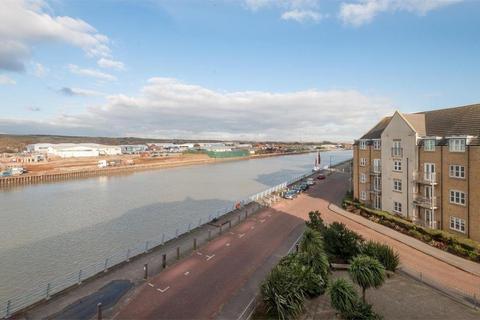 2 bedroom apartment to rent, Sussex Wharf, Shoreham-by-Sea BN43