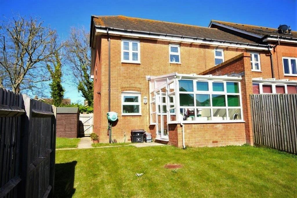 SEAFORD BLATCHINGTON 3 bed house £1,150 pcm (£265 pw)
