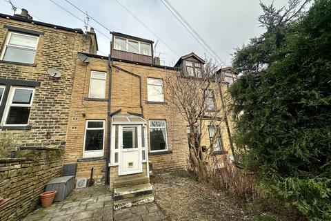 2 bedroom terraced house to rent, Gladstone Street, Farsley