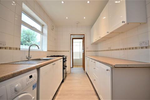 4 bedroom terraced house to rent - Court Way, Acton W3 0PY