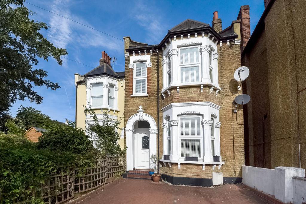 Alexandra Road, Wimbledon, SW19 5 bed semidetached house £1,200,000
