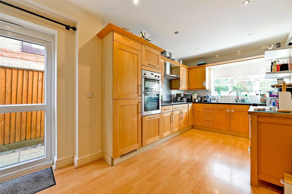 Kitchen / Breakfast