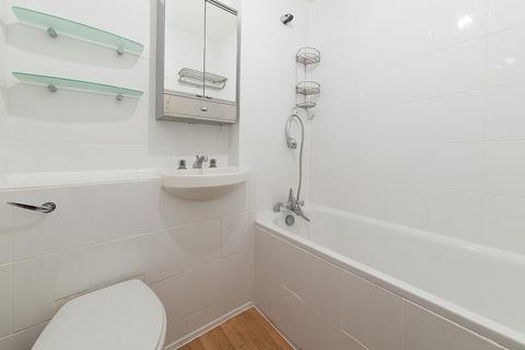 undefined, Fulham Road, Chelsea