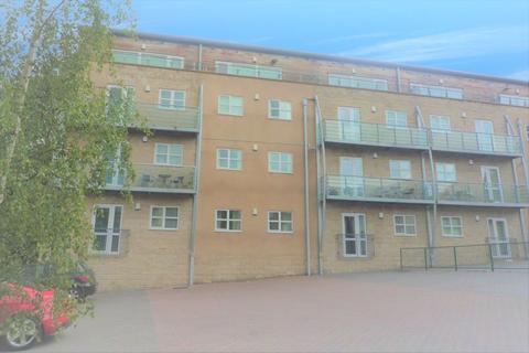 2 bedroom apartment to rent, Brackendale, Thackley, Bradford, BD10 0AG