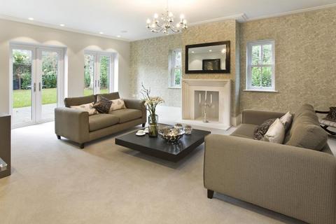6 bedroom terraced house to rent, Heathfield Avenue, Sunninghill, Berkshire SL5 0AL