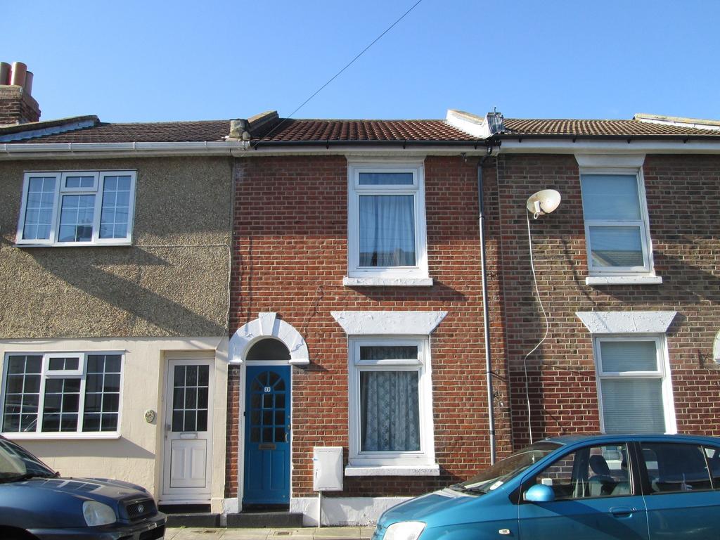 Leopold Street, Southsea, PO4 4 bed house share £375 pcm (£87 pw)