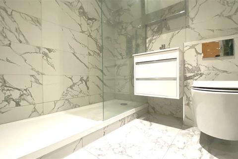 Studio to rent, London NW6