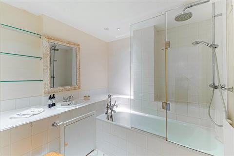 Studio to rent, Chipstead Street, London, SW6