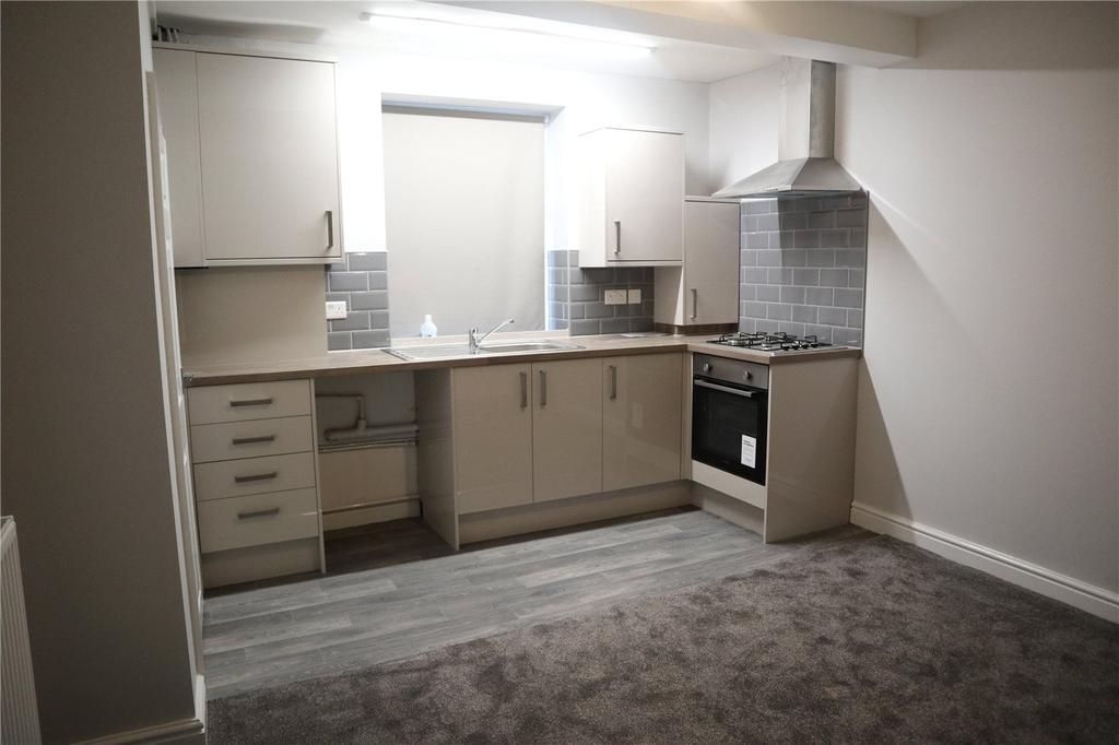 Baker Street, Oakes, Huddersfield, West Yorkshire, HD3 1 bed end of