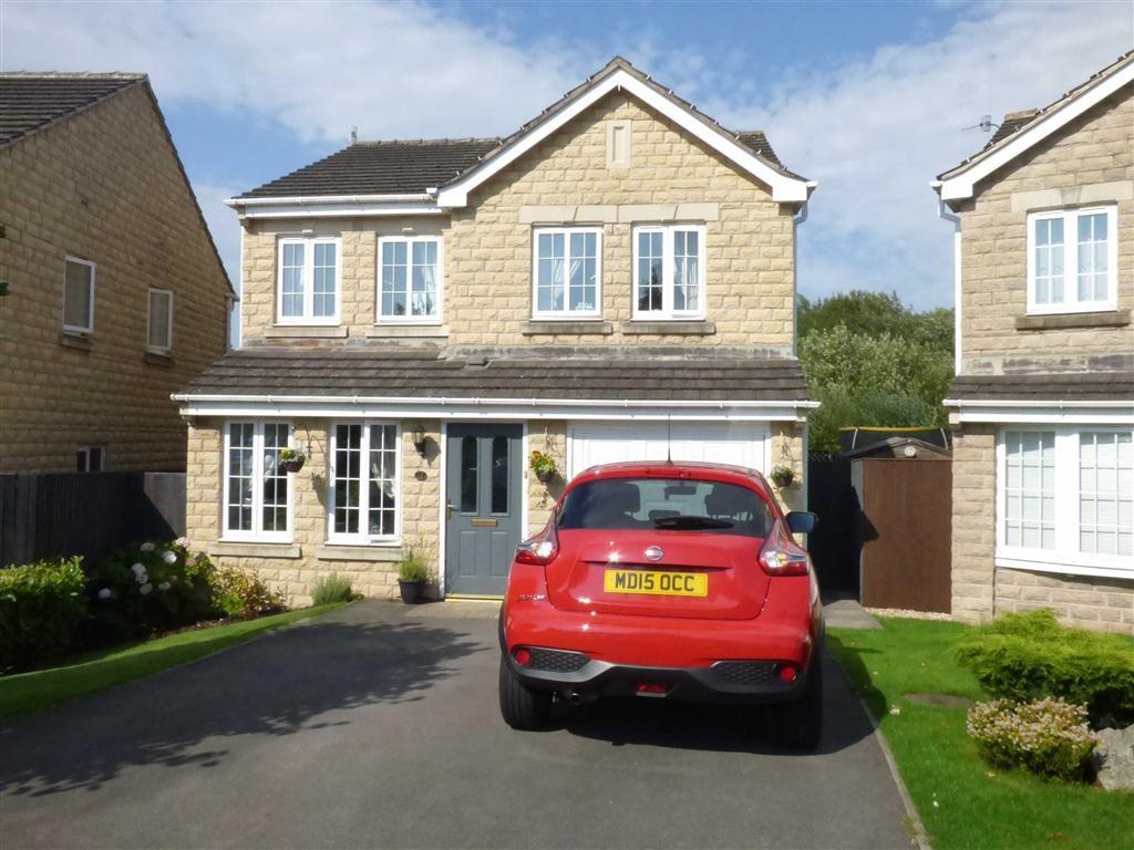 Hurst Crescent, Glossop, Derbyshire, SK13 4 bed detached house £269,950