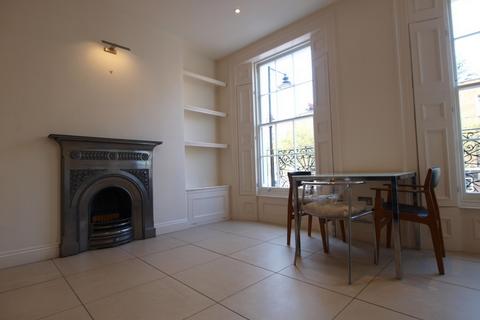 1 bedroom flat to rent, Amwell Street, Islington, EC1R