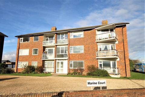 2 bedroom ground floor flat to rent, Beach Green, Shoreham-by-Sea BN43