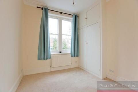 2 bedroom flat to rent, Goldhurst Terrace, South Hampstead, NW6