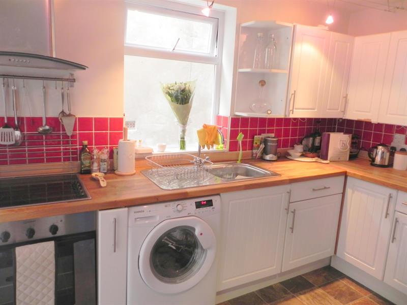 Shirley Road, Enfield 1 bed character property £335,000