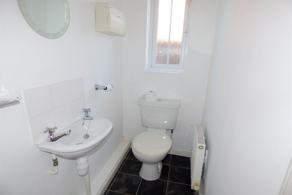 Grond Floor Wc