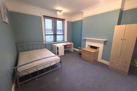 undefined, Wingrove Road, Newcastle Upon Tyne NE4