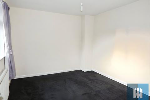 3 bedroom semi-detached house to rent, Grasmere Road, Gledholt, Huddersfield, HD1