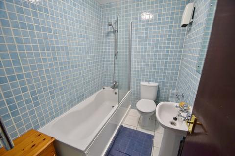 2 bedroom flat to rent, Winchester City Centre