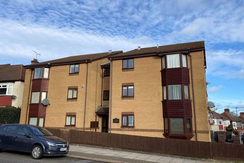 1 bedroom flat to rent, Selena Court, Whetstone