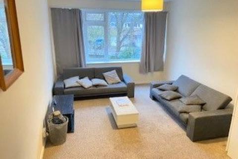 2 bedroom flat to rent, Amberley Court, Angell Road, Brixton, SW9