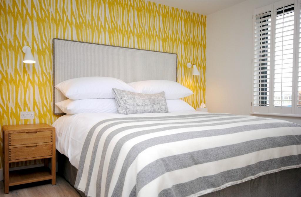Bedroom Apartment to