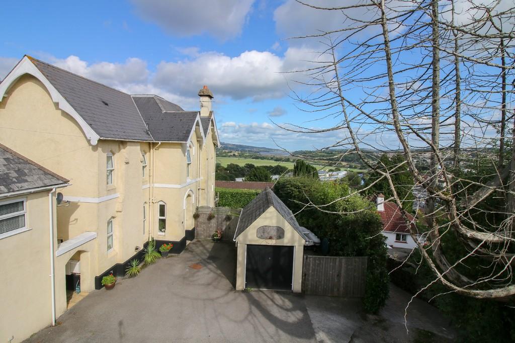 Seymour Road, Newton Abbot 4 bed villa £440,000