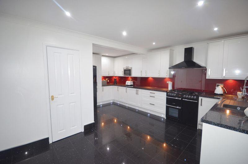Foxley Heath, Widnes 4 bed detached house £222,500